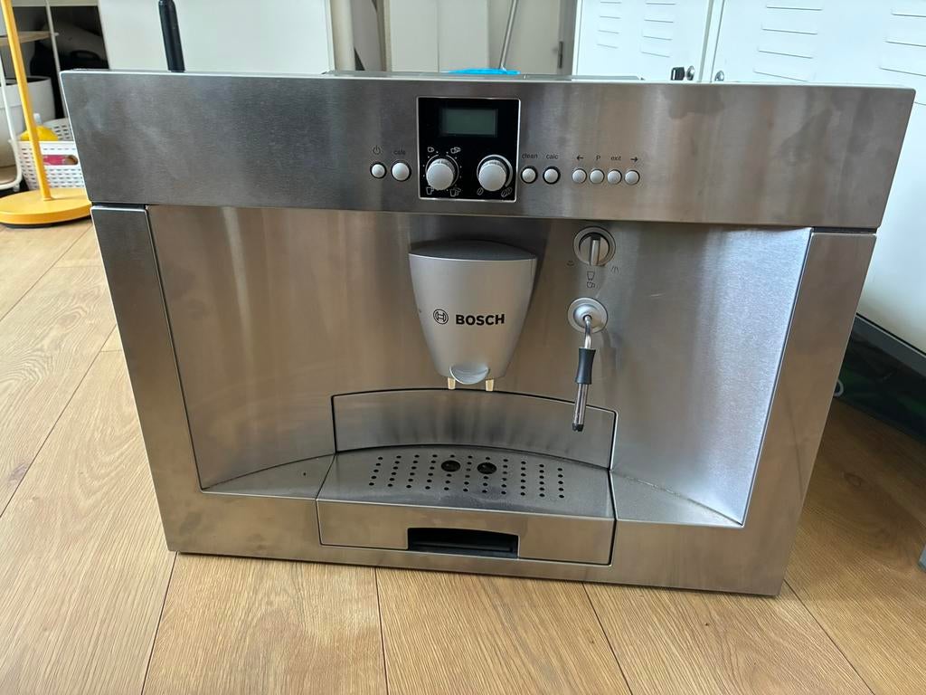 Bosch Inbouw koffiemachine, Witgoed en Apparatuur, Koffiezetapparaten, Ophalen, Gebruikt, Koffiemachine, Afneembaar waterreservoir