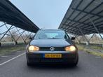 Volkswagen Golf 1.6 Variant AUTOMAAT - Lage KM NAP - Camera, Stof, Zwart, 4 cilinders, Blauw