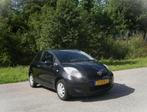 Toyota Yaris 1.0 VVTi Acces . Elec ramen . Elec spiegels . C, Voorwielaandrijving, Stof, Gebruikt, 965 kg