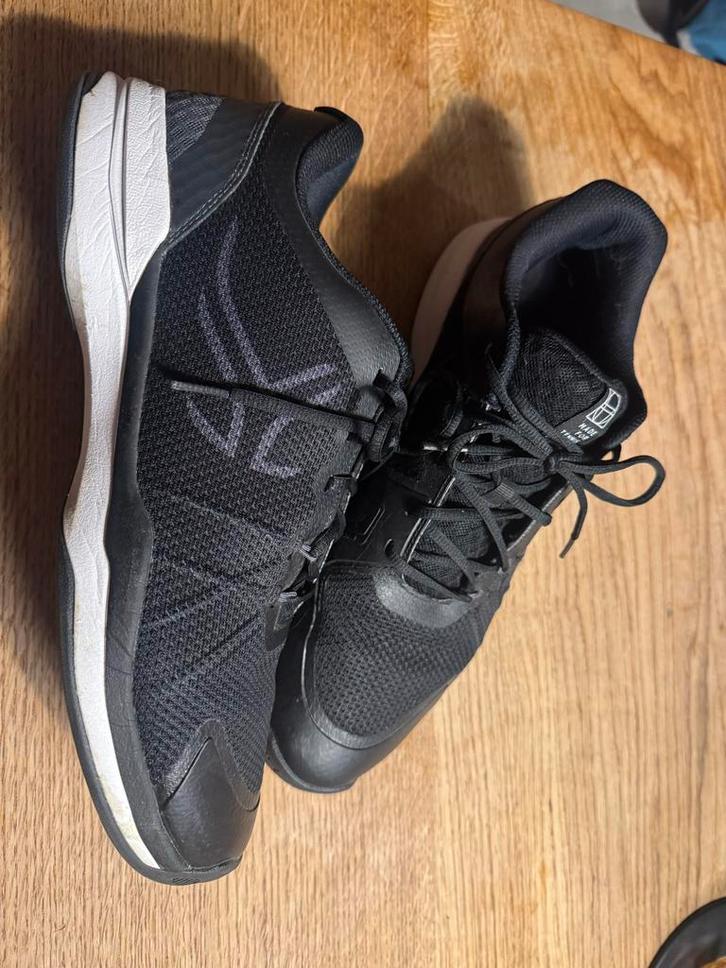 Tennisschoenen / Padel schoenen - All Court - Maat, Kleding | Heren, Schoenen, Zo goed als nieuw, Sportschoenen, Zwart, Ophalen of Verzenden