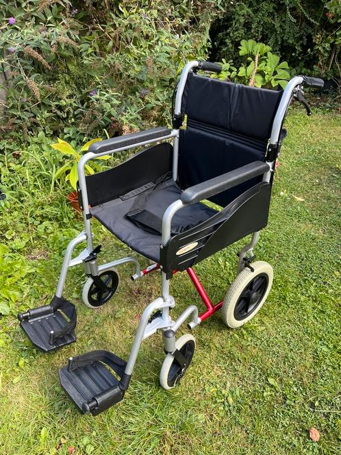 Hele nette lichtgewicht rolstoel, inklapbaar., Diversen, Rolstoelen, Zo goed als nieuw, Duwrolstoel, Inklapbaar, Ophalen
