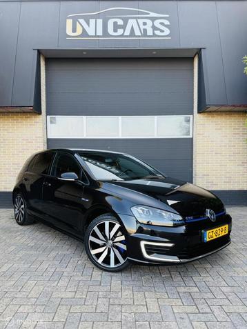 Volkswagen Golf 1.4 TSI DSG GTE 2015|18 Inch|Sport|Camera| beschikbaar voor biedingen
