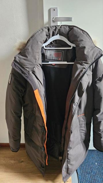 Outdoor Survival Canada Parka 100% dons maat S-M beschikbaar voor biedingen