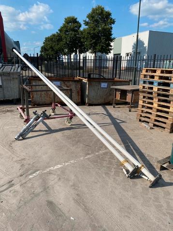 Vlaggen mast 6 meter lang beschikbaar voor biedingen