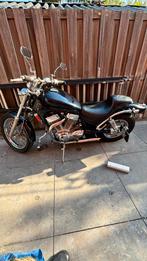 Suzuki intruder vs 1400 - oldtimer uit 1987, Motoren, Cardan-aandrijving, 2 cilinders, Chopper, 1400 cc