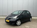 Toyota Aygo 1.0 12V Vvt-i 5DRS 2010 Zwart Airco NAP, Origineel Nederlands, Te koop, Benzine, 4 stoelen