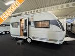Hobby De Luxe 460 UFE 2026 NIEUW BINNEN!!!, Caravans en Kamperen, Caravans, Schokbreker, Standaardzit, Hobby, Bedrijf