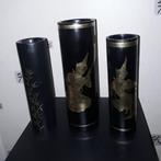 3 OOSTERSE VAZEN ZWARTGELAKT MET GOUDOPDRUK, Antiek en Kunst, Ophalen of Verzenden