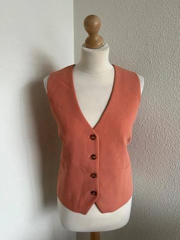 King Louie maat 42 licht roze gilet spencer vest 2186 beschikbaar voor biedingen