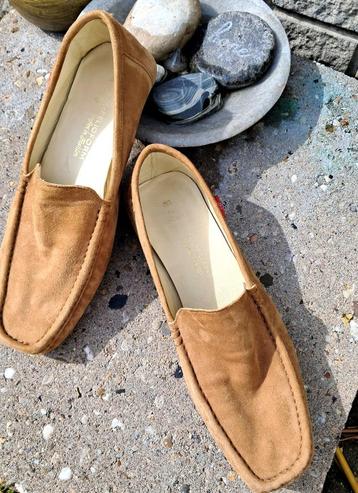 HELIOFORM🍂 zachte suede camel kleurig loafers mt 41 beschikbaar voor biedingen