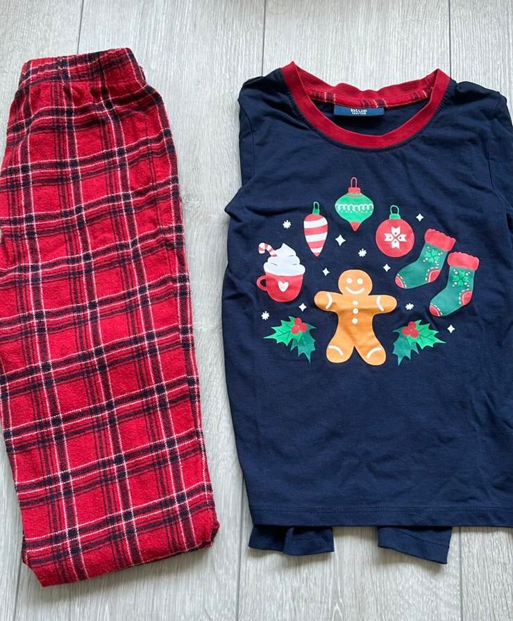 Grappige kerst pyjama 122/128, Ophalen of Verzenden, Zo goed als nieuw, Jongen of Meisje, Nacht- of Onderkleding