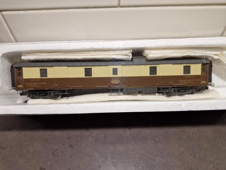 Rivarossi CIWL bagage rijtuig Bruin/Beige, Hobby en Vrije tijd, Modeltreinen | H0, Nieuw, Wagon, Gelijkstroom, Overige merken