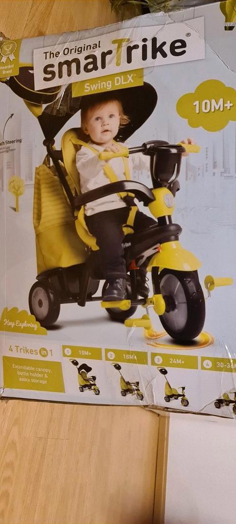 Prachtige nieuwe SmarTrike, 10 tot 36 maanden,4 trikes in 1, Kinderen en Baby's, Speelgoed | Buiten | Skelters, Nieuw, Overige merken