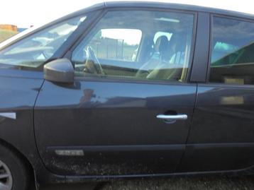 Portier 4Deurs links-voor van een Renault Grand Espace (TEB6 beschikbaar voor biedingen