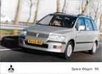 15 persfoto's Mitsubishi Space Wagon, 1999, Boeken, Auto's | Folders en Tijdschriften, Ophalen of Verzenden, Nieuw, Mitsubishi