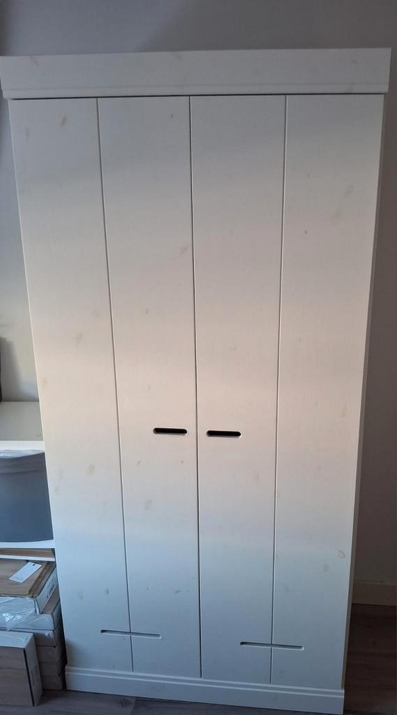 Woood kledingkast wit, Huis en Inrichting, Kasten | Kledingkasten, Zo goed als nieuw, 150 tot 200 cm, 50 tot 100 cm, 50 tot 75 cm