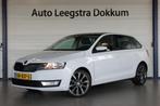 Skoda Rapid Spaceback 1.2 TSI Greentech JOY Pano | Stoelverw, Auto's, Stof, Gebruikt, 4 cilinders, Wit