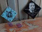 2 oude gemerkte tegels martin luther King & the Beatles, Verzenden, Huis en Inrichting