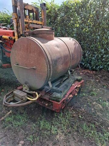 Drinkbak voor paarden pony's en schapen beschikbaar voor biedingen