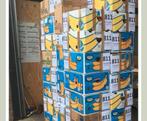 Bananendozen vol met rommelmarkt spullen, Ophalen, 2j, 2j.brabant@gmail.com