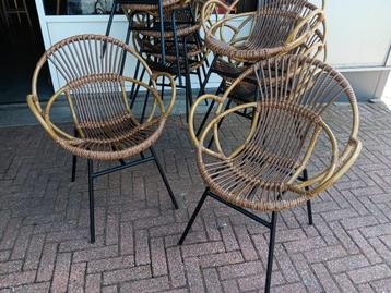 Horeca terrasstoelen-terras stoelen en tafels beschikbaar voor biedingen