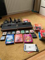 Atari 2600 Collectie - 2 Consoles + Games!, Spelcomputers en Games, Spelcomputers | Atari, Ophalen, Gebruikt, Met games, Met 3 controllers of meer
