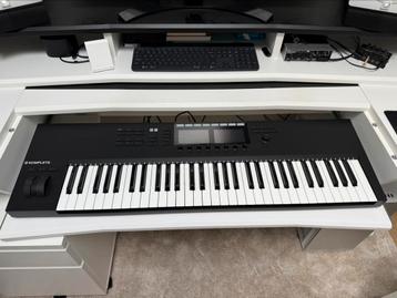 Native Instruments Komplete Kontrol S61 MK2 – MIDI Keyboard beschikbaar voor biedingen