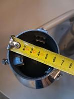 Uitlaat  sierstuk  2, Ophalen