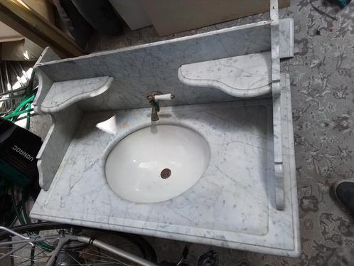 Vintage marmeren wastafel van 1 meter lang, Huis en Inrichting, Badkamer | Badkamermeubels, Gebruikt, Wasbak of Wastafel, Minder dan 100 cm