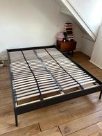 Bedframe met lattenbodem, Huis en Inrichting, Ophalen, Gebruikt, 140 cm, Twijfelaar
