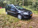 Dacia Logan 1.6 MCV 62KW 7P 2011 Zwart, Auto's, Dacia, Stof, Zwart, 4 cilinders, 620 kg