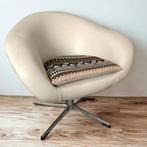 vintage draaifauteuiltje Space Age - wit, skai chromen poot, Huis en Inrichting, Fauteuils, Gebruikt, Minder dan 75 cm, Onbekend