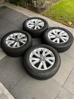 Te koop: winterset VW Passat B8 (2014-2023)  215/60 R16, Auto-onderdelen, Ophalen, 16 inch, Banden en Velgen, Winterbanden