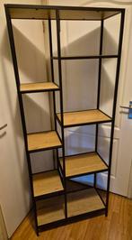 Jysk TRAPPEDAL wandrek 7 schappen warm eiken/zwart, Ophalen, Zo goed als nieuw