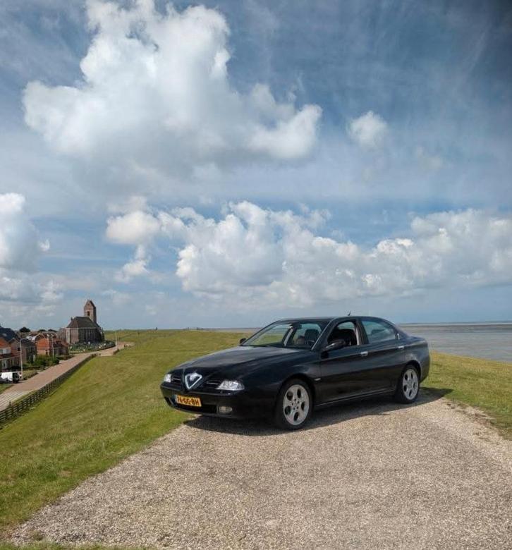 Alfa Romeo 166 3.0 V6 AUT 2000 apk tot februari 2027, Auto's, Alfa Romeo, Particulier, ABS, Airbags, Airconditioning, Centrale vergrendeling