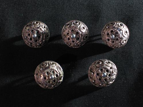 5 antiek zilveren knopen Groningen N. Folmer 1830. 2109, Antiek en Kunst, Antiek | Goud en Zilver, Zilver, Ophalen of Verzenden