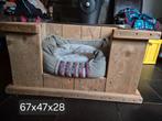 Te koop een steigerhouten hondenkist met mand, Ophalen, Gebruikt, Overige