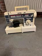 Mooie vintage naaimachine Bestron, Hobby en Vrije tijd, Naaimachines en Toebehoren, Ophalen, Gebruikt, Naaimachine, Overige merken