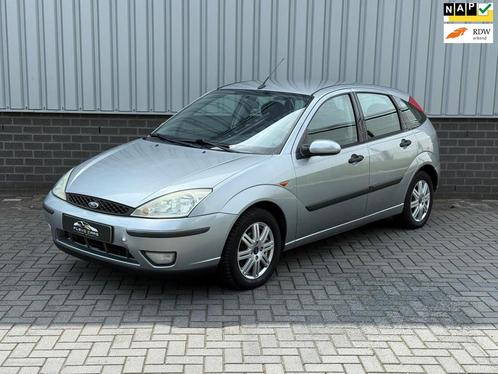 Ford Focus 1.6-16V Futura |Automaat|Airco|Leder|5 Deurs|, Auto's, Ford, Bedrijf, Te koop, Focus, ABS, Airbags, Airconditioning