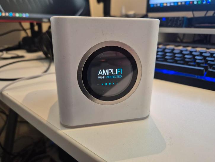 Amplifi HD Router - meerdere beschikbaar, Computers en Software, Accesspoints, Zo goed als nieuw, Ophalen of Verzenden