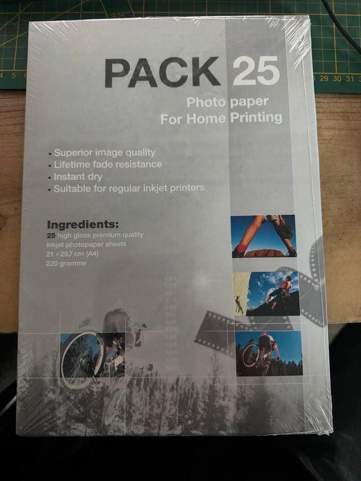 25 vel Greyline Glanzend Fotopapier - 220 gram - Inkjet, Audio, Tv en Foto, Fotografie | Fotopapier, Nieuw, Ophalen of Verzenden