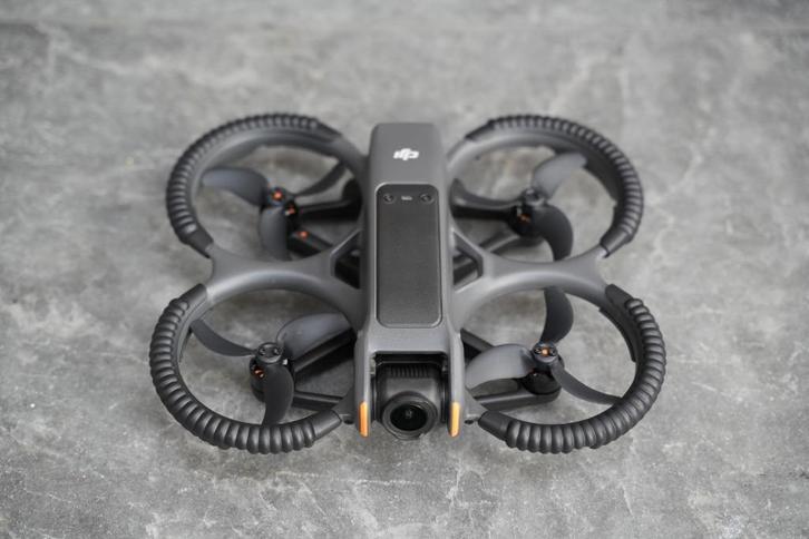 DJI Avata 2 Losse Drone, Audio, Tv en Foto, Drones, Zo goed als nieuw, Ophalen of Verzenden
