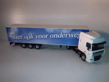 lion beschikbaar voor biedingen