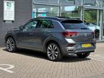 Volkswagen T-Roc 1.5 TSI Sport Business R/PANO-DAK/CAMERA/LE, Euro 6, 4 cilinders, 150 pk, Bedrijf