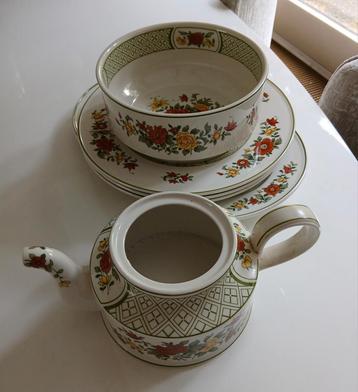 Villeroy en Boch Summerday servies beschikbaar voor biedingen