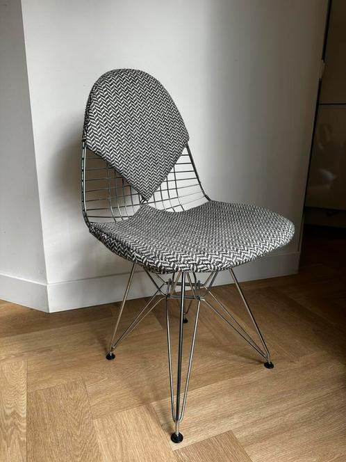 4 Desiger Eames wire chair in chroom staal, Huis en Inrichting, Stoelen, Zo goed als nieuw, Ophalen