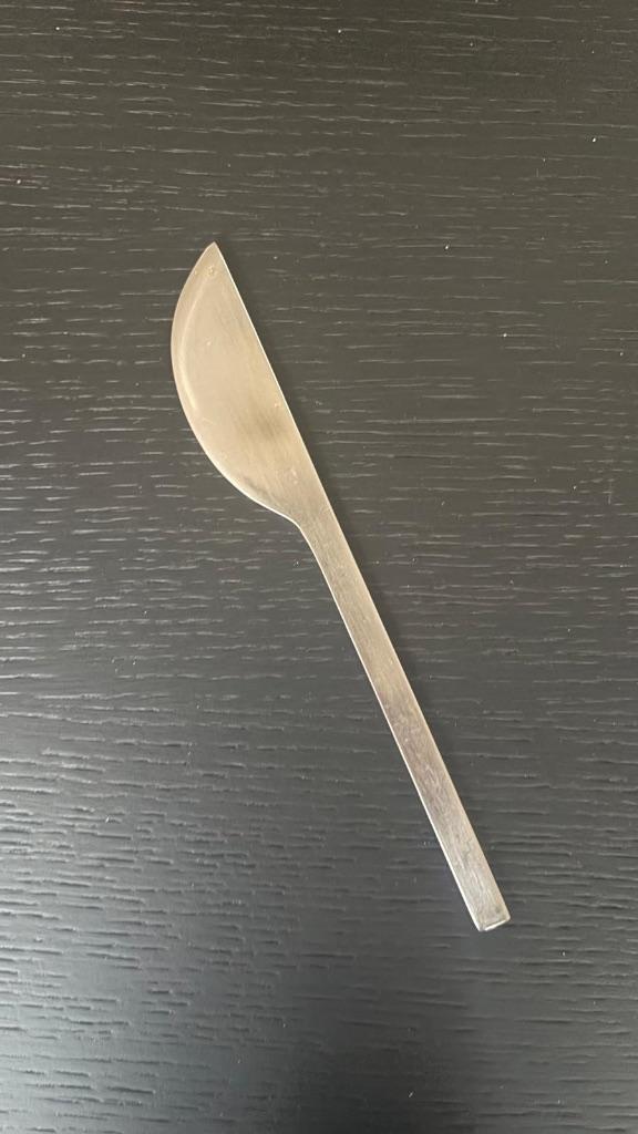 MONO - Mono-A - Botermes 17 cm, Huis en Inrichting, Keuken | Bestek, Zo goed als nieuw, Los bestek, Rvs of Chroom, Vaatwasserbestendig