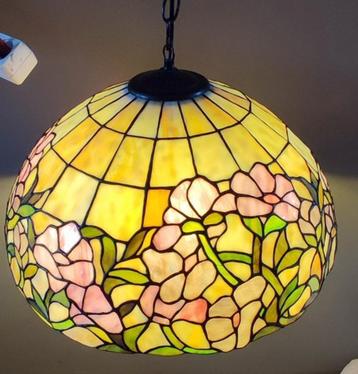Tiffany grote hanglamp Ø53  29 cm – crème & roze bloemen beschikbaar voor biedingen