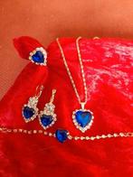 Nieuwe sieraden set bling bling blauw hart, Blauw, Nieuw, Ophalen of Verzenden, Overige materialen