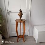 Vintage bijzettafel of planten tafel hoogte 80 cm, 60 cm of meer, Rond, Ophalen of Verzenden, Hout